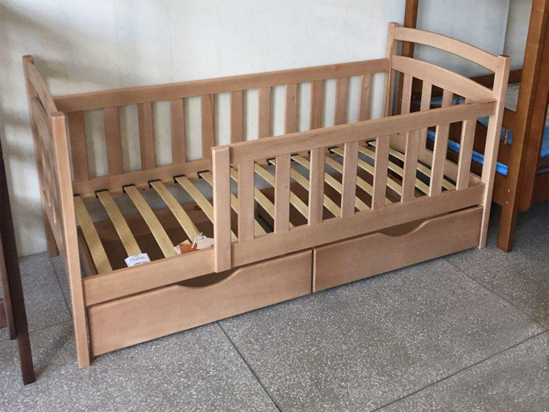 Одноярусная кровать Карина-Мини(с перегородками) + детский матрас Фанта