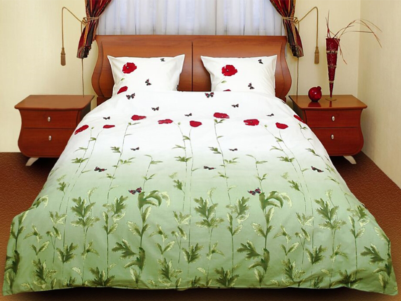 ТЭП Комплект постельного белья семейный (маки зеленые с бабочками 533)