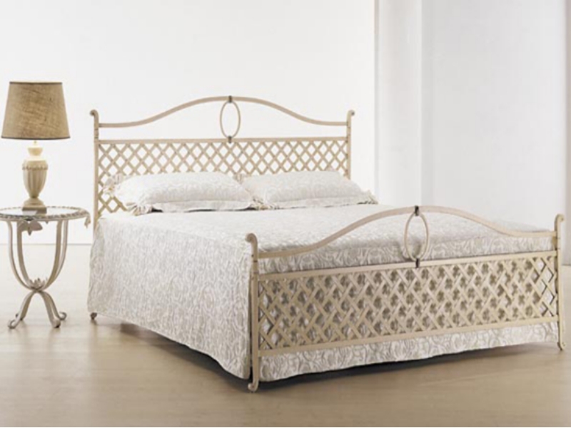 Кованные кровати (ручная работа) Кровать кованая Доната