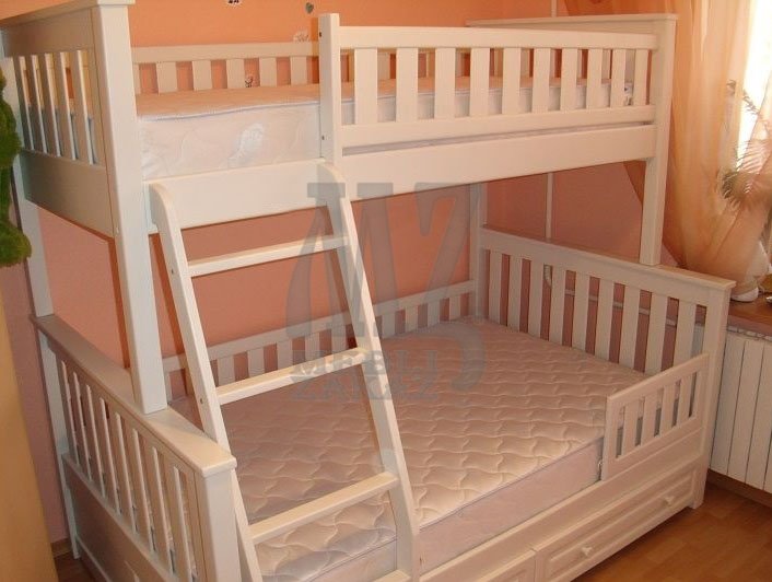 Кровать двухъярусная детская белая массив